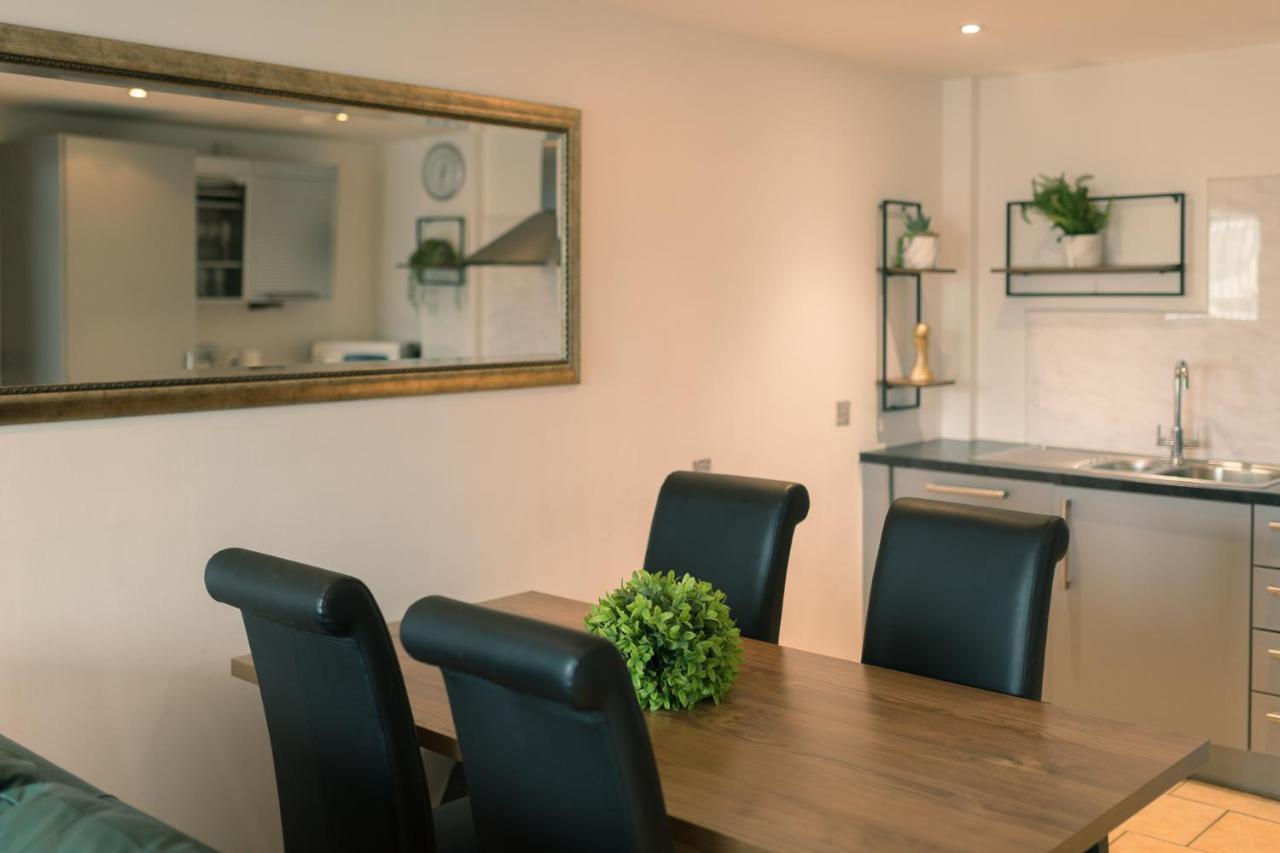 ליברפול Sidemersey Livings- Convenient And Central 2-Bedroom Haven In L1 מראה חיצוני תמונה